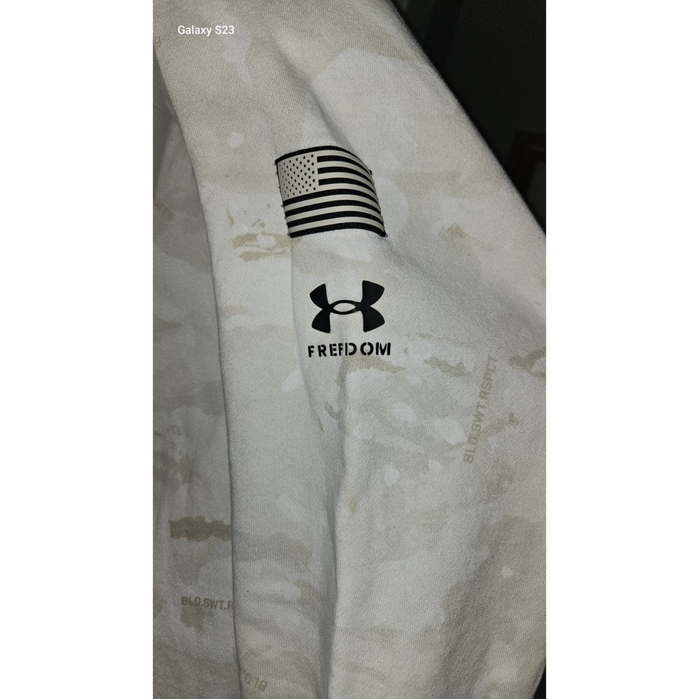 Under Armour Project Rock Hoodie Pullover‎ Mens M Veterans Day Camo Sweatshirt - Picture 3 of 9